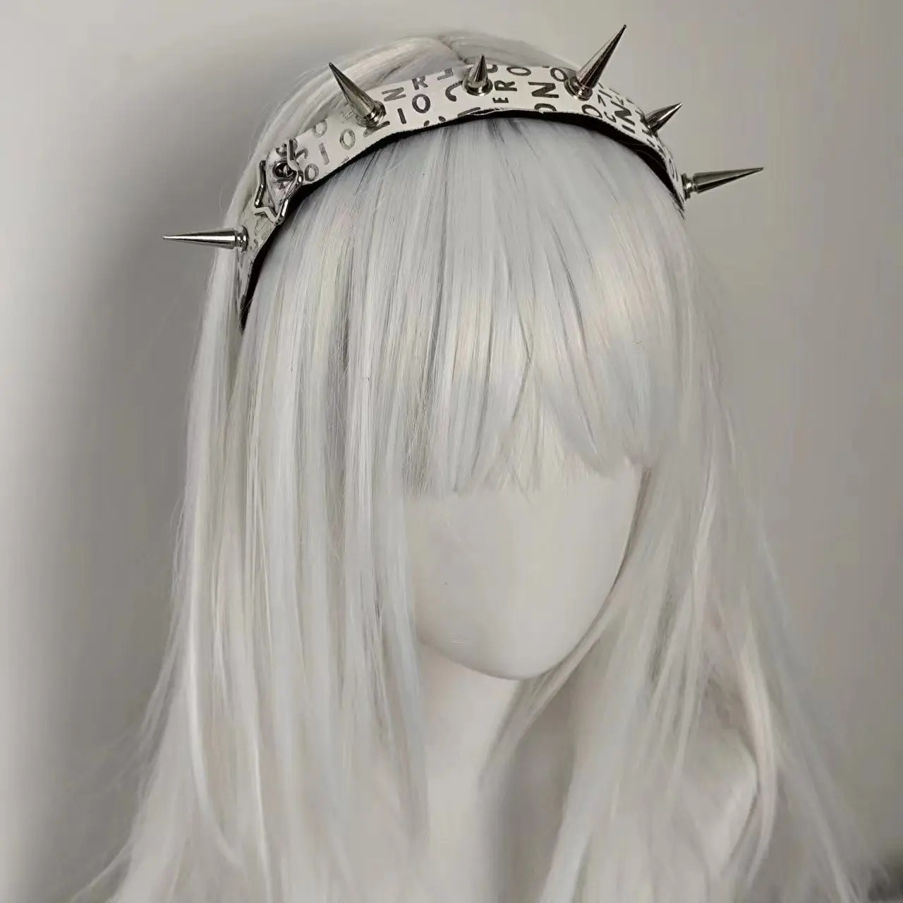 Original Punk Rivet Letter Headwear Spicy Girl Fashion Y2K Hair Accessories Personalized Gothic Headband Hair Pin and Clip 250409