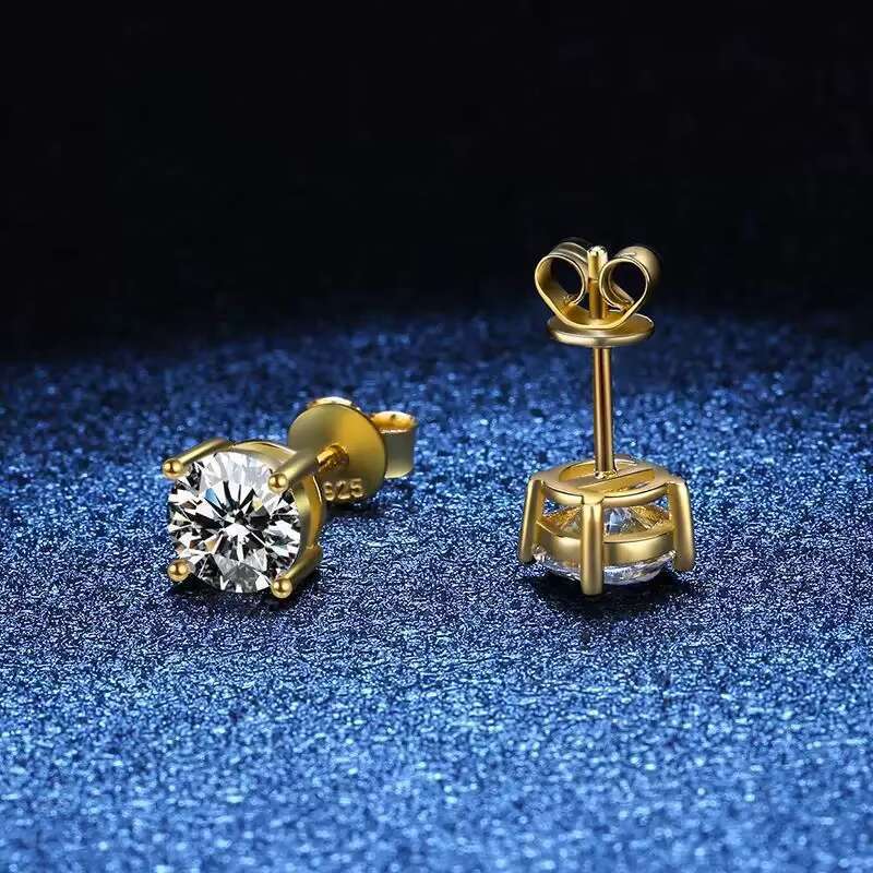 0.2/0.3/0.5/1/2 Carat 4-Prong Setting Excellent VVS1 Moissanite Earrings