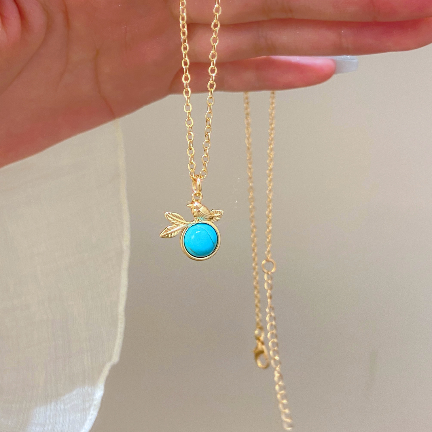 Ins Style Personality Simple Turquoise Bird Pendant Necklace for Women Fashion Niche High-end Clavicle Chain