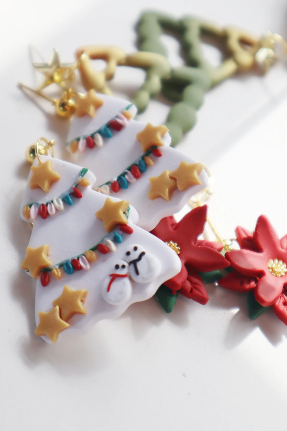 2025 Christmas Tree Star Dangle Earrings for Women Girls Christmas Garland Pendant Earring Deer JOY Bow Earring Gifts Jewelry 251031