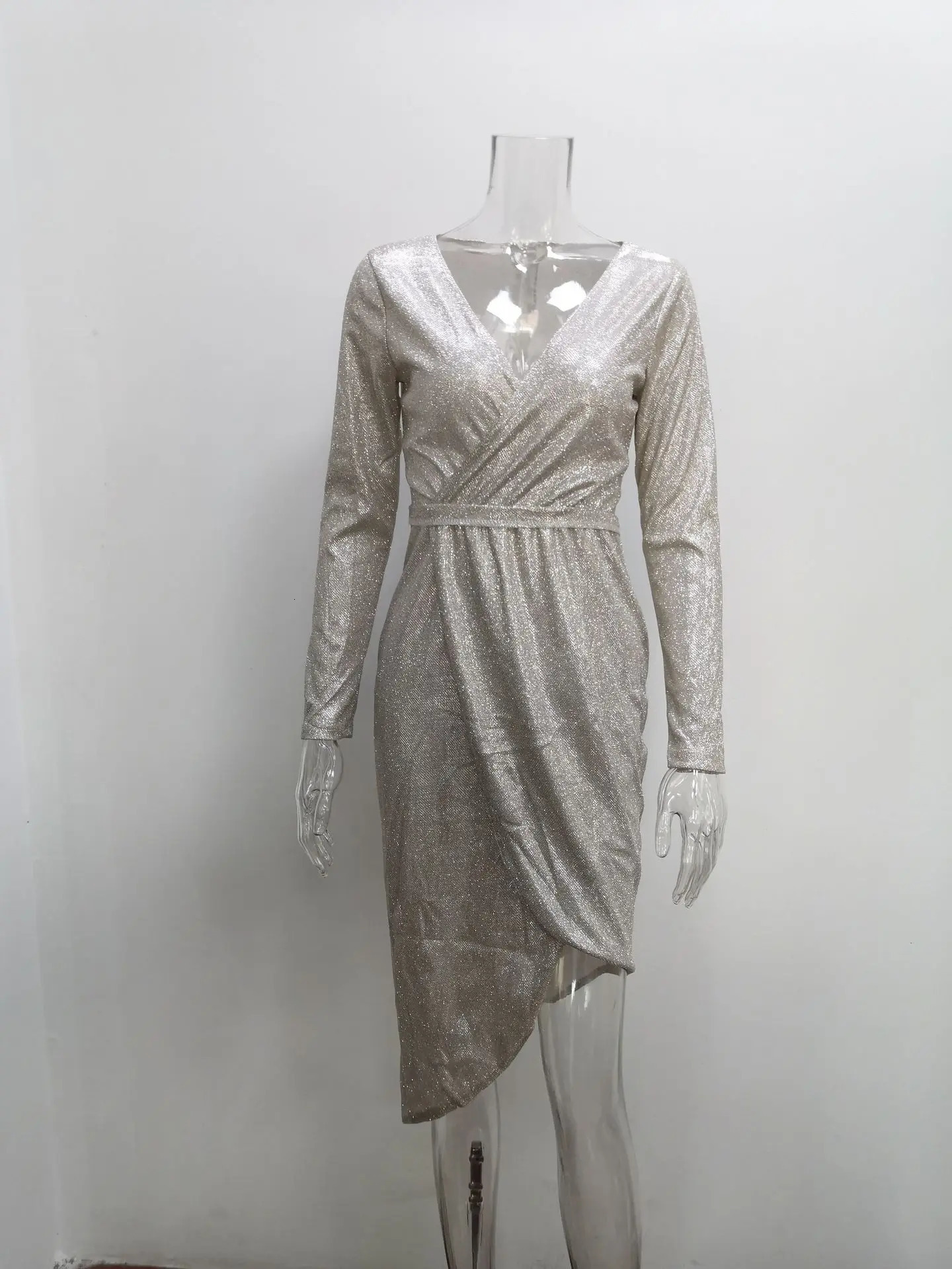 womens gold-plated long sleeved V-neck sparkling evening gown sexy dress 250403