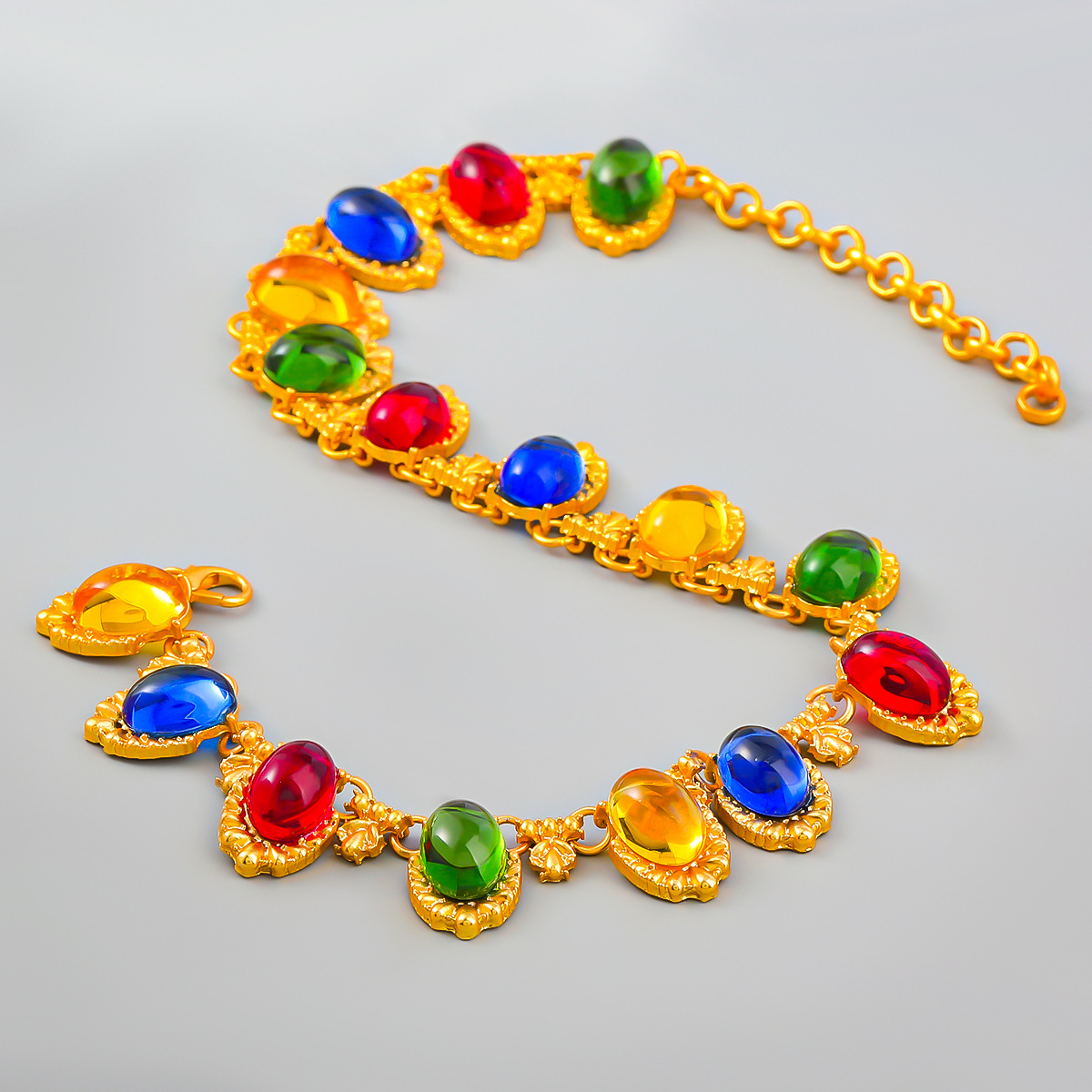 Fashionable Retro Colorful Oval Resin Necklace Charming Womens Bohemian Hip Hop Accessories Sweater Chain