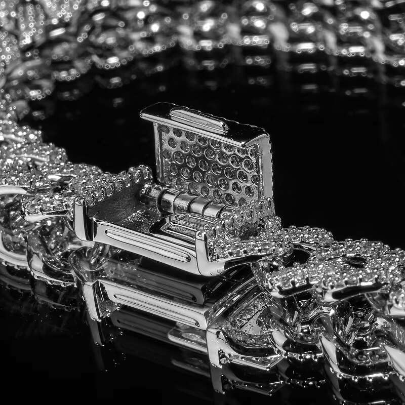 Creative 8mm Cuban Chain Bracelet for Men and Women, Gold Plated Brass Jewelry, Zircon Waterproof Fashion Design