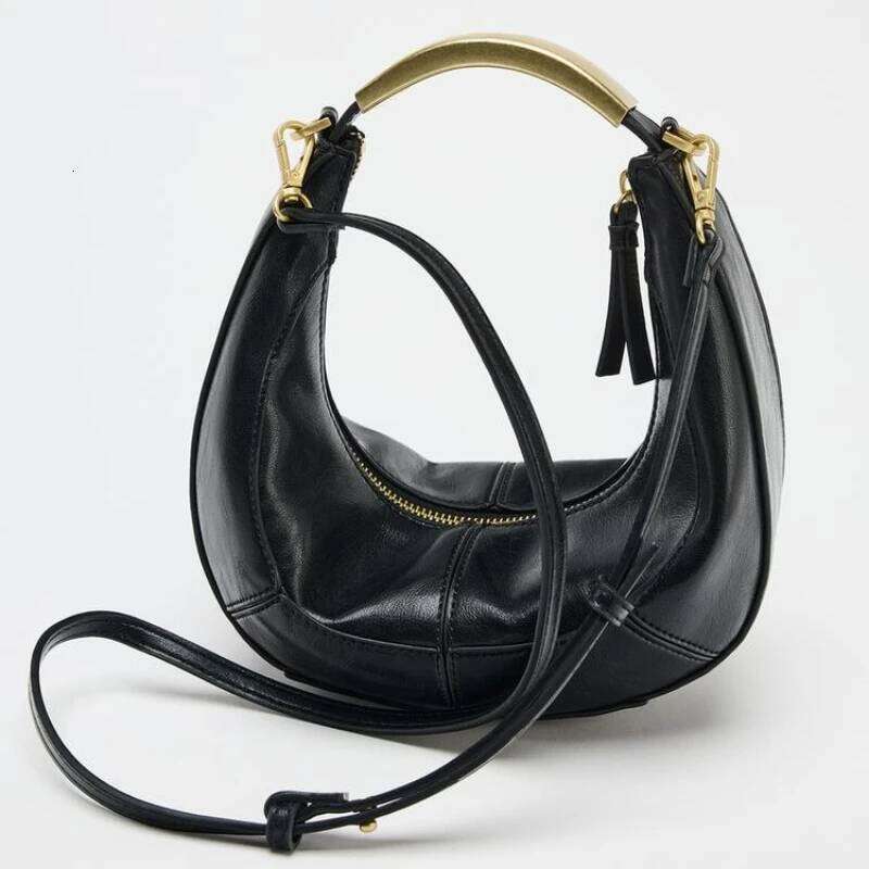 OVAL BAG WITH METAL Strap, New Fashionable Design Handbag Purse For Women - Spacious Crossbody Satchel, Stylish And Luxury