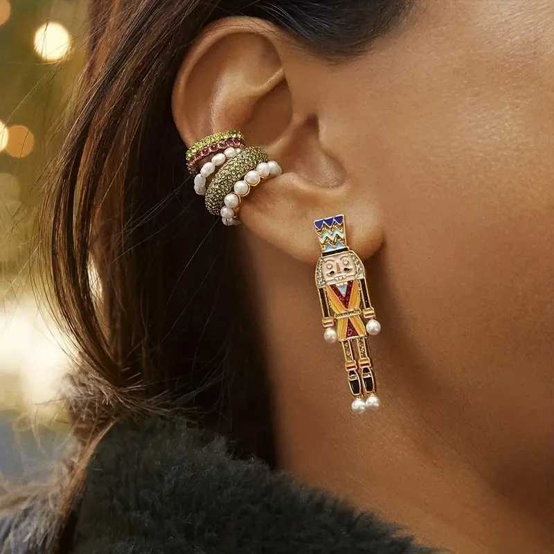 Creative Cute Nutcracker Earrings Exaggerated Alloy Rhinestone Nutcracker Soldier Earrings for Women Christmas Jewelry J251110