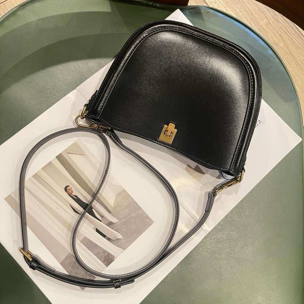 New Genuine Leather Saddle Commuter Versatile Women S Single Shoulder Crossbody Simple Fashion Shell Bag High Quality