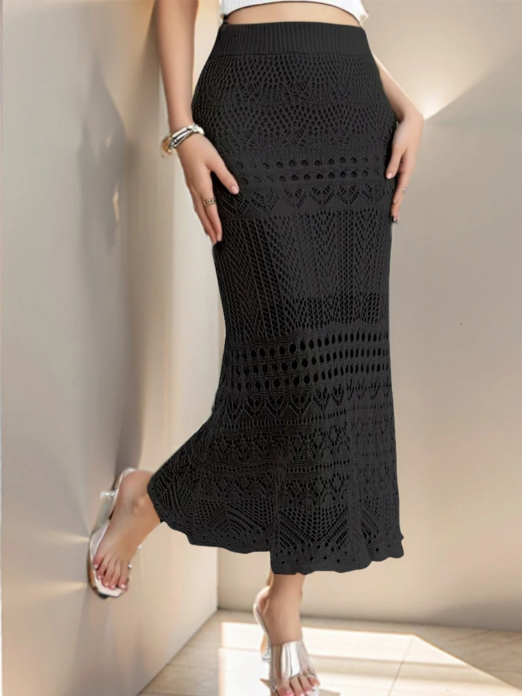 Spring and summer womens high waist knitting half length skiing temperature elegant pure thin hip suit royal sisters style 250407