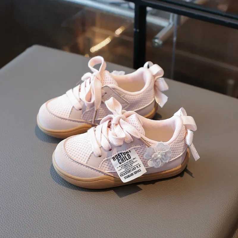 2025 New Girls Sneakers Fashion Sweet Versatile Children Causal Shoes Mesh Breathable Spring Autumn Kids Running Sneakers SoftT251110