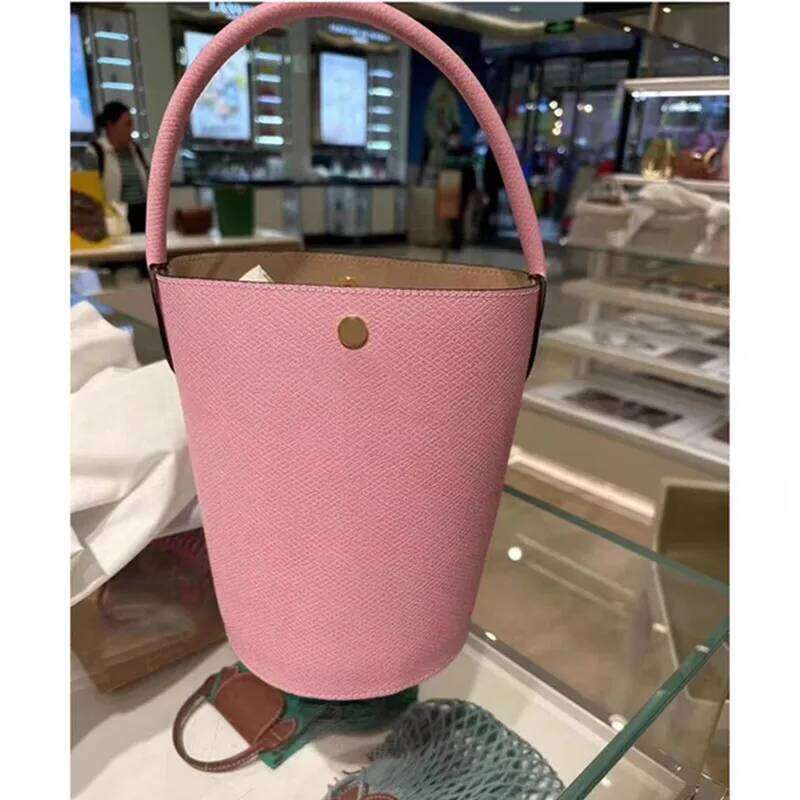 designer bag tote bag 2025 New Women's Genuine Leather Bucket Fashion Casual Mini Portable Cowhide Simple Versatile Shouder Small lightweight Bag