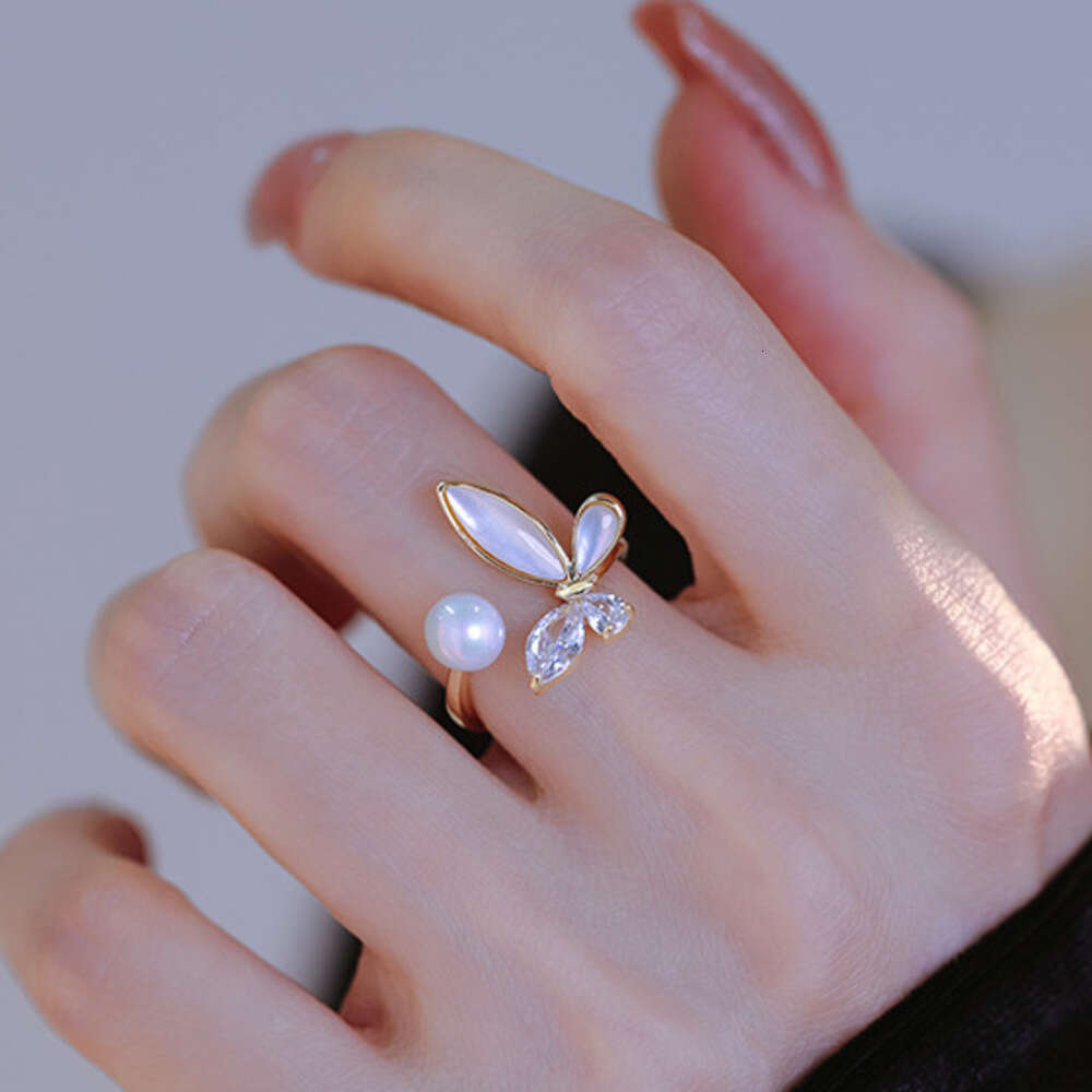 DHcollections High-end Personality Exaggerated Exquisite Butterfly Pearl Zircon Open for Women Light Luxury Fashion Versatile Index Finger Ring