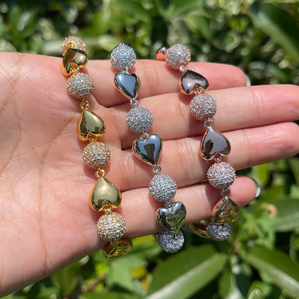 Moissanite chain Colored Ball Heart shaped Bracelet with Love for Men and Women Light Luxury and High End Jewelry