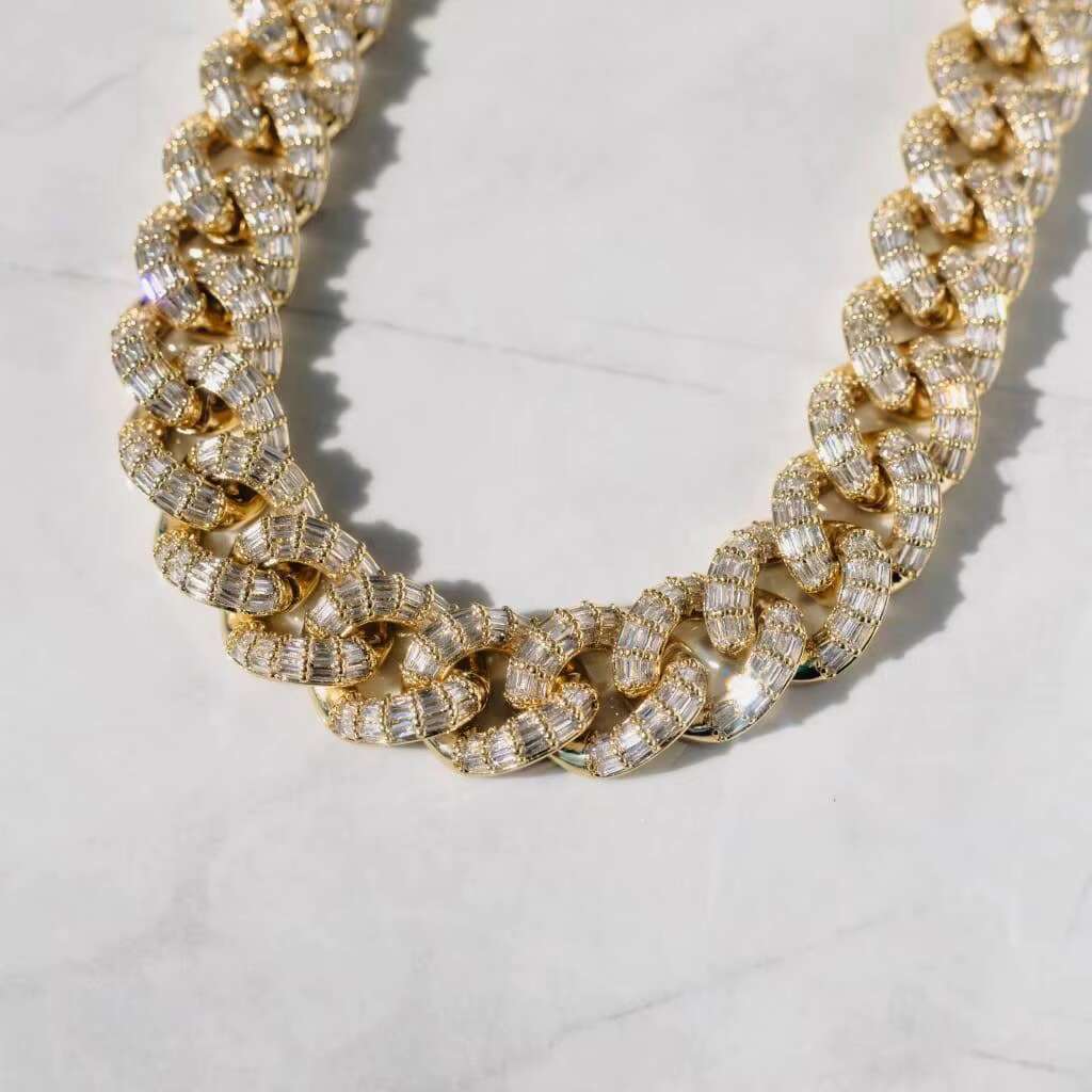 Hip hop rapper 18mm pure sier double row long stick bread Miami man ice out Cuban chain necklace