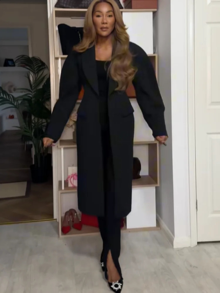 Detachable Fur Collar Woolen Overcoat Women Solid Lapel Waist Cinching Full Sleeve Long Coats 2025 Lady Commute Street Wear 251105