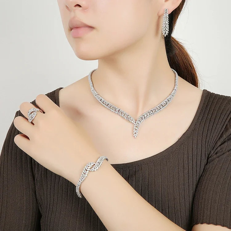 Classic rectangular cubic zirconia wedding necklace and earring set Dubai Nigeria CZ Bridal Jewelry Set 250409