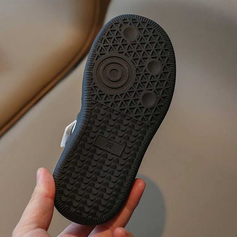 Children Casual Shoes Soft Sole 2025 New Fashion Boys Girls Running Shoes Kids Flat Shoes Non-slip Toes Capped Sneakers W251110