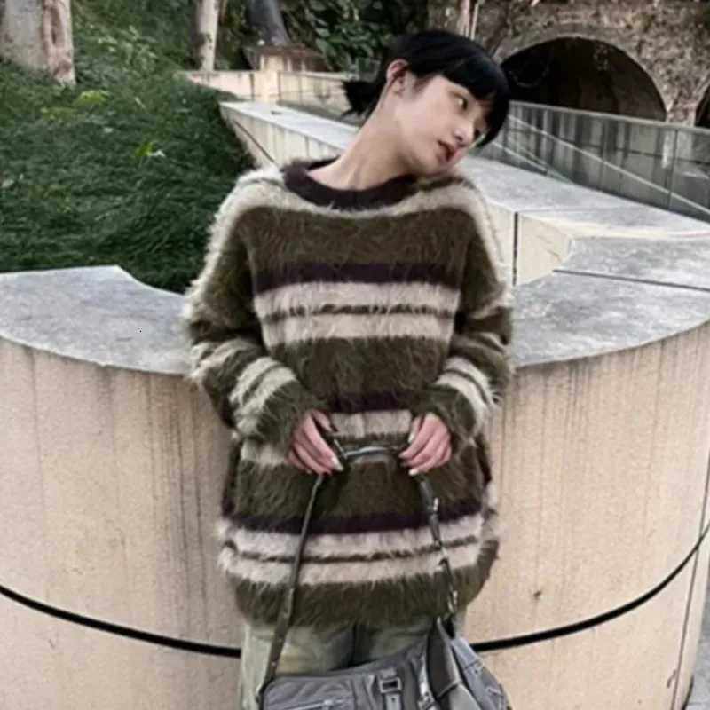 Fashion Pullovers Women Long Sleeve Ulzzang Striped Chic Young Korean Style Vintage Autumn Winter O-neck Soft Warm College High Street Y251110