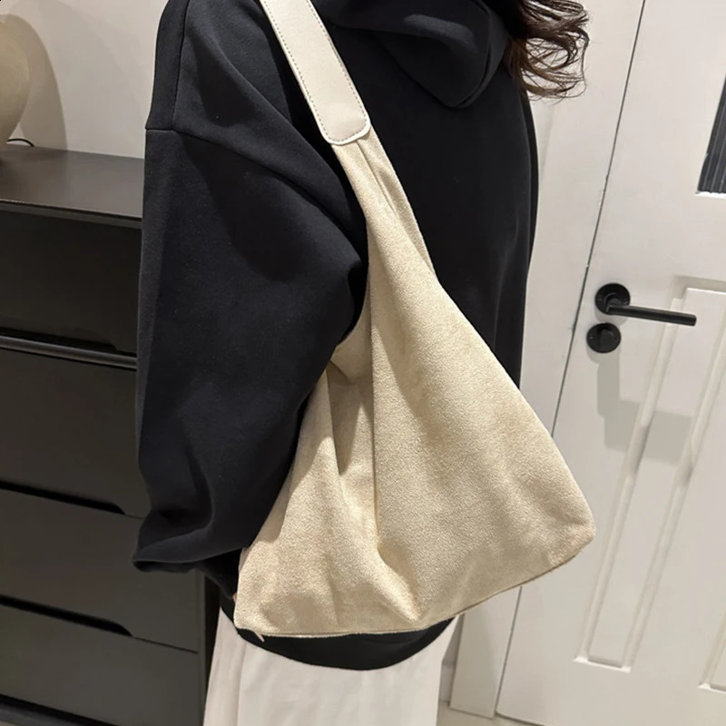 Vintage Womens Bag Large Capacity Suede Shoulder Bag Solid Color Simple n Casual Commuter Shopper Tote 251106