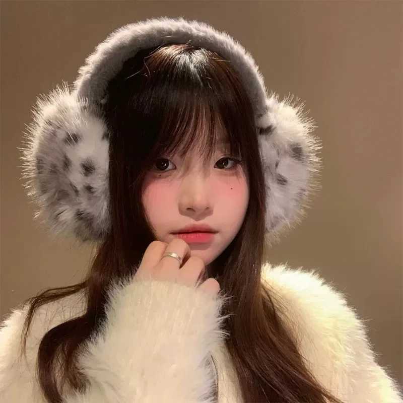 Korean Plush Leopard Print Furry Earmuffs Women Fashion Versatile Thicken Earflap Winter Windproof Warm Cycling Ear Protection W251110