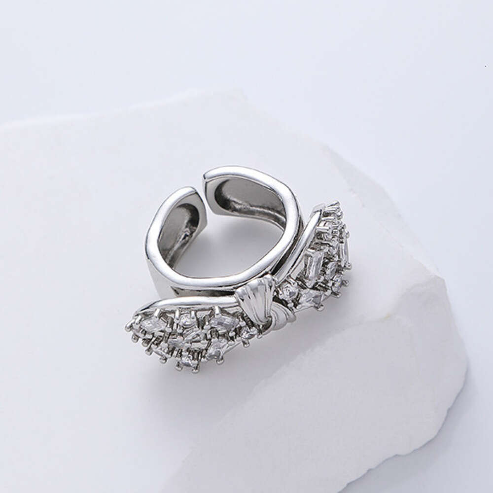 DHcollections High-end Hip-hop Hot Girl Sweet Cool Style Simple Versatile Personality Trendy Bowknot Women's Index Finger Ring Jewelry Wholesale