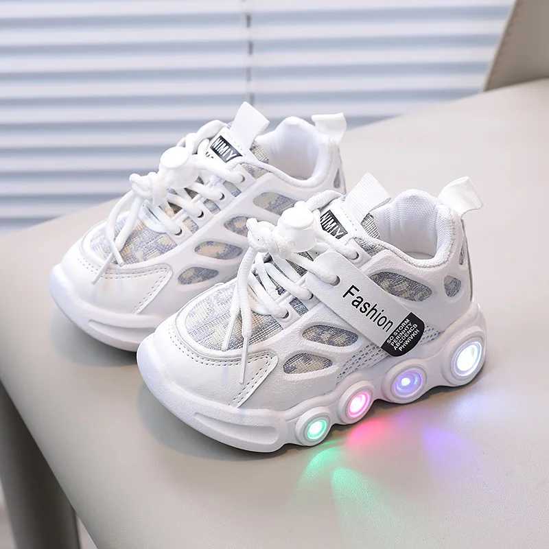 Tenis LED Child Sneakers Fashion Luminous Sport Casual Shoes Breathable Kids Boys Running Shoes Girls Soft Sole Tennis Shoes W251110