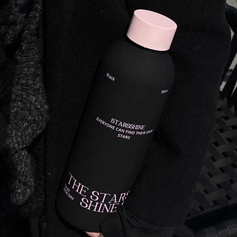 Fashionable cup Black Stainless Steel Insated Water Cup Large Capacity Portable Sports Outdoor Cup Couple Cup Winter Gift Y251110