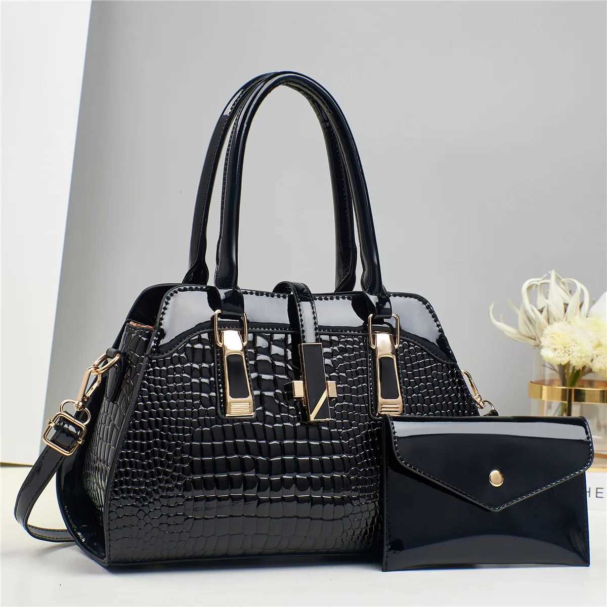 Luxury Brand Crocodile Handbag Women Tote Bag Bright Leather Women Purse Shoulder Bag Female Top-handle Bags Commuting Shopping K251110