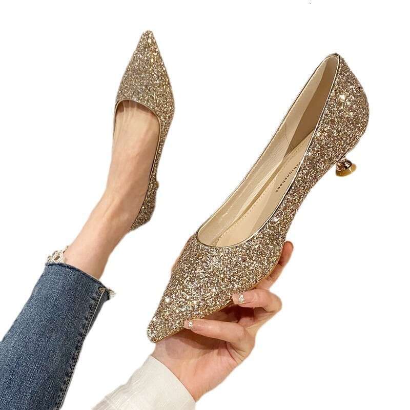 Woman Sandals Temperament Shallow Mouth Large Women S Autumn New Low Heel End Single Shoes With Sparkling Pointed Points Not Exhausting Feet High Heel