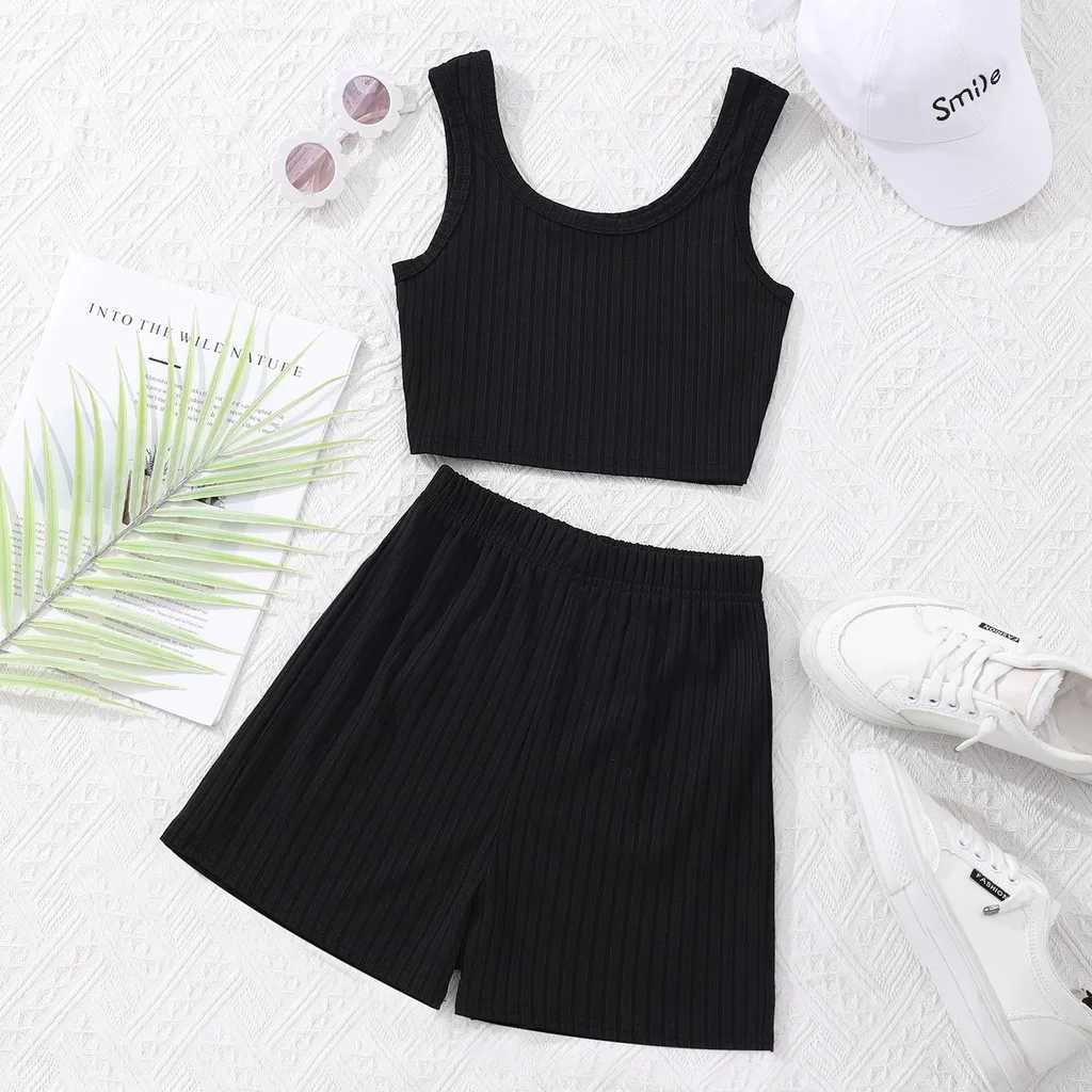 New childrens 2-piece set of solid sleeveless vest and shorts for teenagers and girls 8 9 10 11 12 Y summer casual simple sportswear for big childrenX