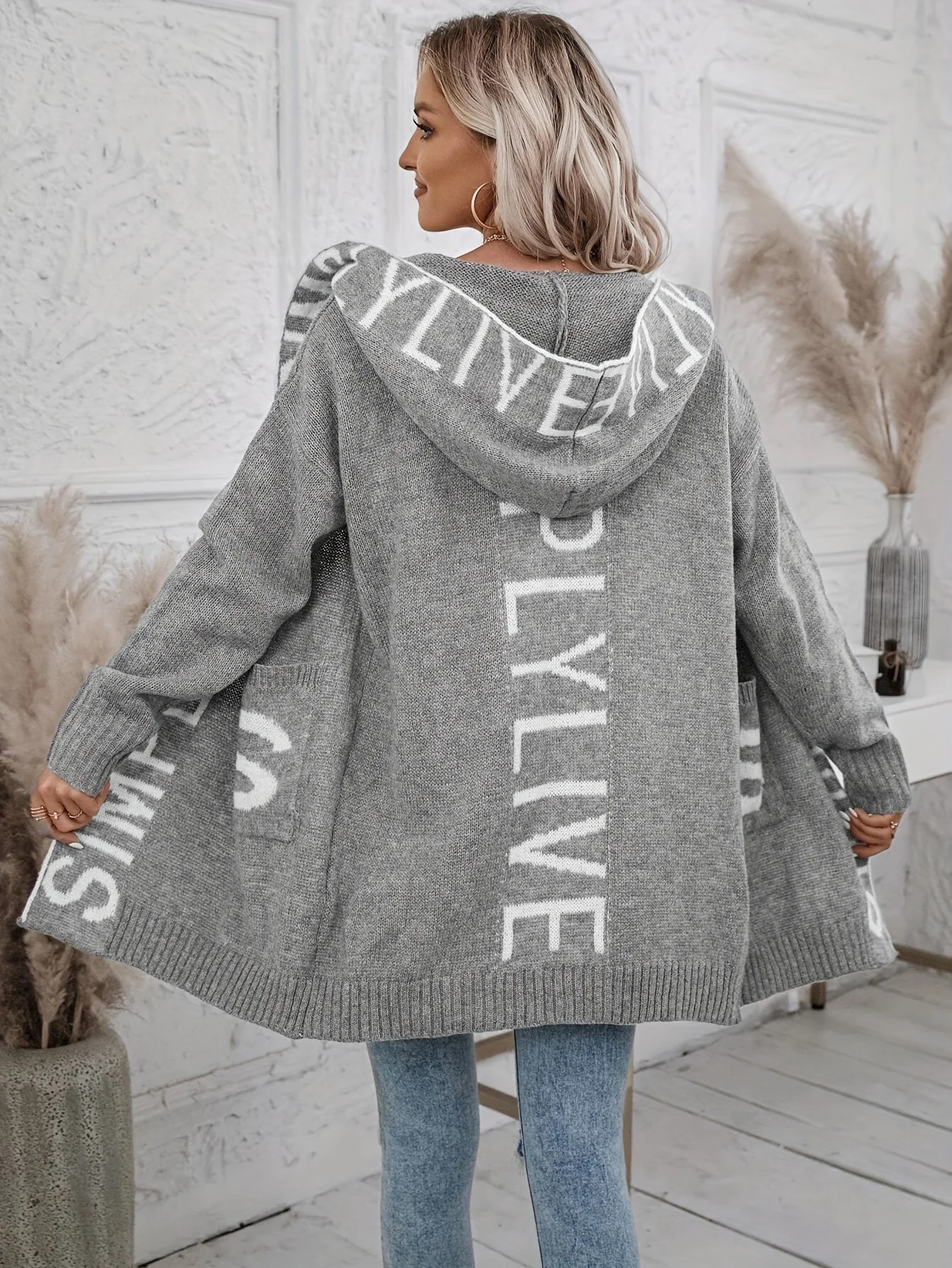 Autumn and Winter Fashion Woman Sweater Long Cardigan Hooded Tops Letter Knit Jacket Womens Clothing 251107