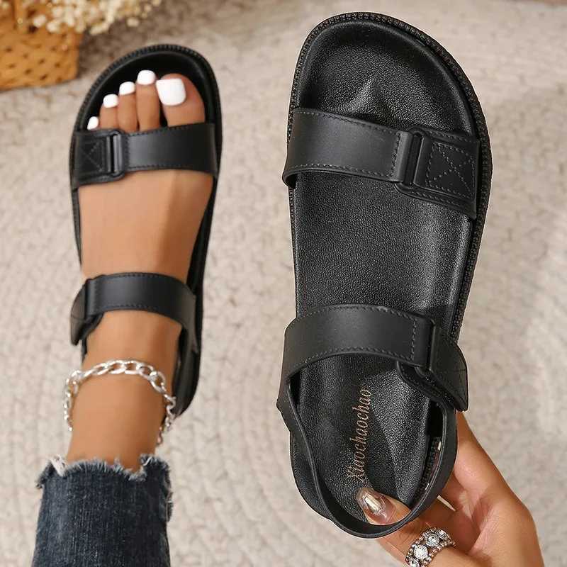 2025 Summer New Black Casual Fi Womens Sandals Comfortable Platform Sole Flat Bottom Open Toe Womens Black SandalsXJ250410