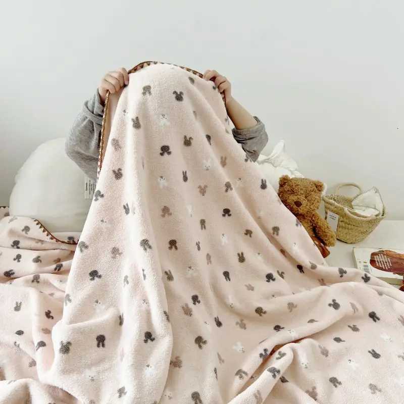High-Quty Milk Velvet Cartoon Blanket Leisure Office Sofa Throw Blanket for All Seasons Luxury Skin-Friendly Soft Nap Shawl C251111