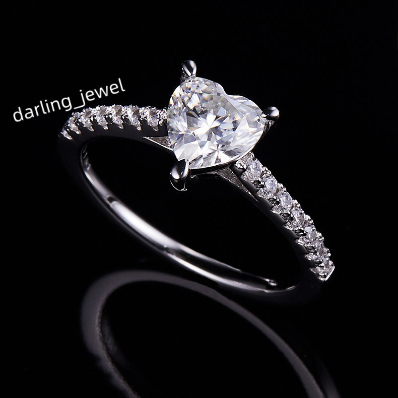 Zanlong 14374 Pretty Design Delicate Moissanite Engagement Diamond Ring 18k Gold Plated Rings for ValentineS Day