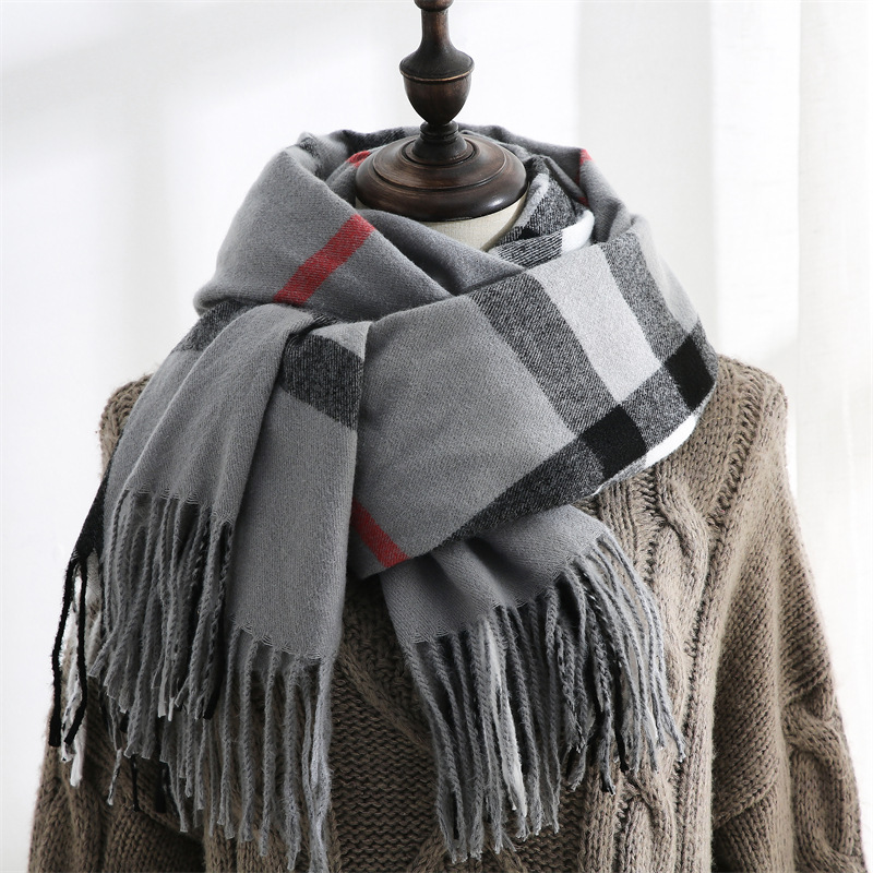 new Free delivery scarf Solid color scarf with simple decoration comfortable casual commuting warm scarf