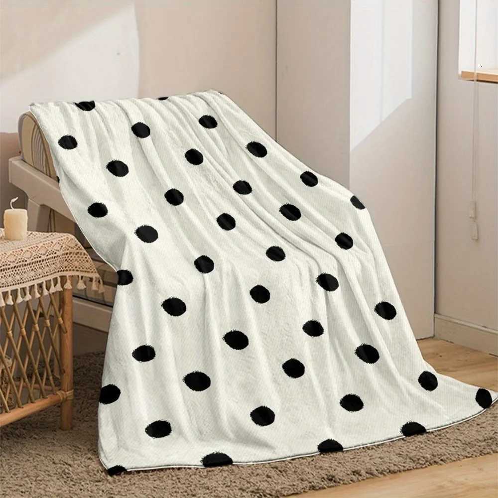 Flannel Blanket Having Black Polka Dots Ideal For Cosy Bedroom Retreats And Relaxing Leisure Time In Living Rooms High - Quty C251111