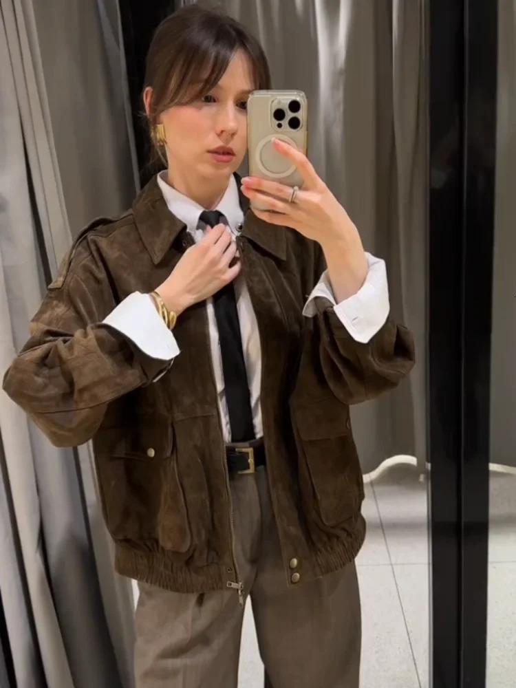 Fashion Brown Suede Bomber Jacket Women Elegant Zipper Lapel Long Sleeve Short Coats Female Vintage Street Chic Lady Outerwear 251106