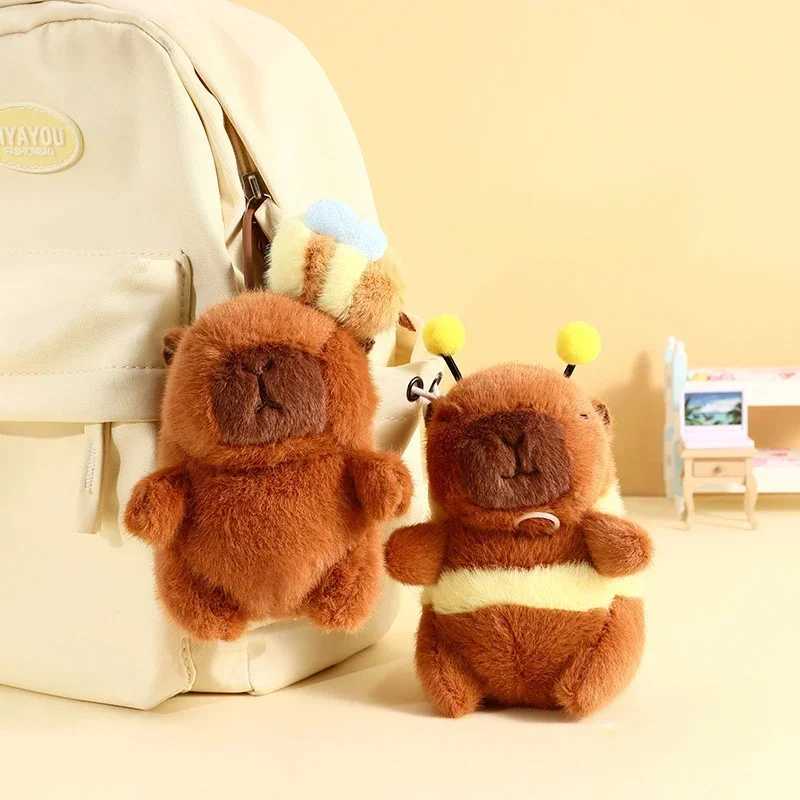 1/3/5/10 pieces of Capybara pendant brushed Jitterbug wings bee water dolphin keychain plush bee doll bag hanging accessories W250411
