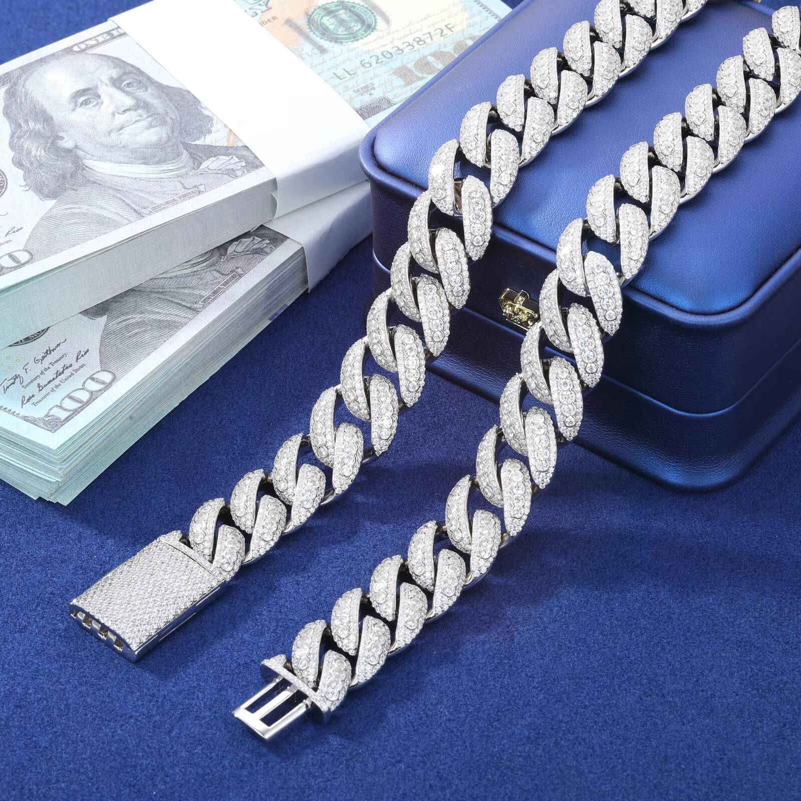 New Arrival Hip Hop Jewelry Wholesale 18mm Gold Plated Brass Bezel Setting 5A Moissanite Diamond Cuban Link Chain for Men