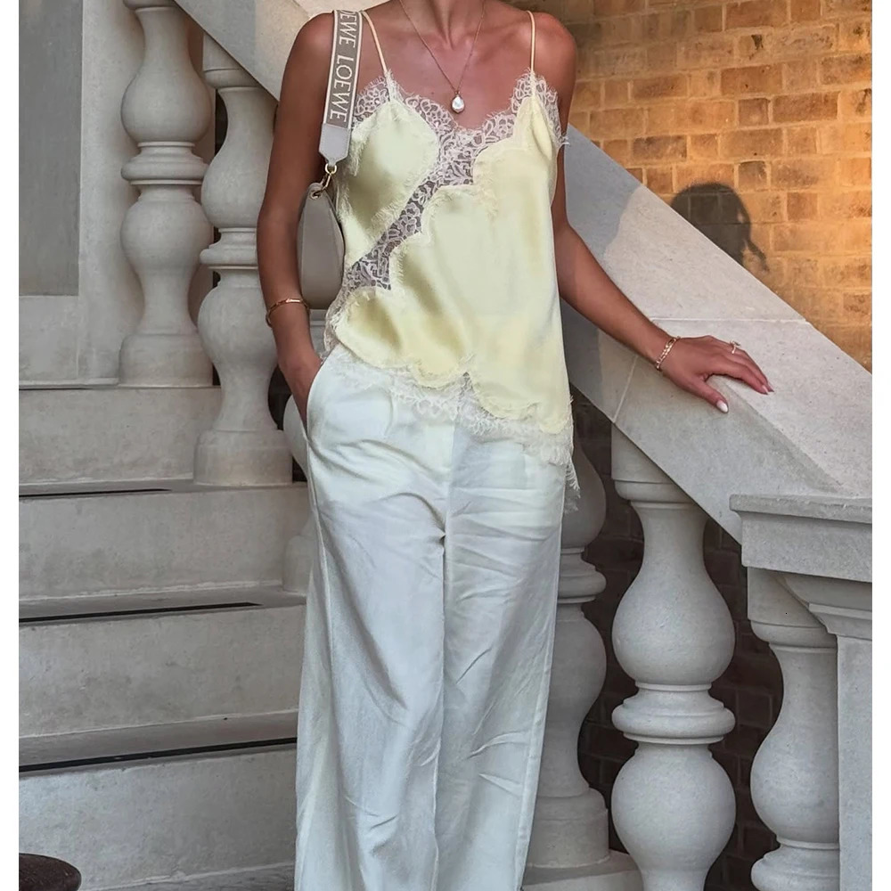 Women Sexy Satin Lace Trim Cami Tops Silk V Neck Spaghetti Strap Tanks Tops Y2k Coquette Loose Going Out Camisoles Streetwear251111