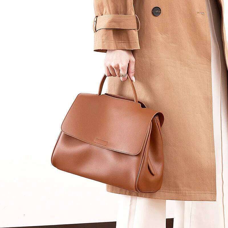 Customized New Fashion Cowhide Crossbody Shoulder Women's Leather Large-Capacity High-End Versatile Hand-Tote Bag