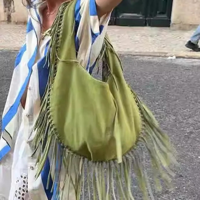 Vintage Suede Hobos Women Shoulder Bags Bohemian Tassel Handbags Large Capacity Tote Bag Autumn and Winter Big Shopper Purses 251110