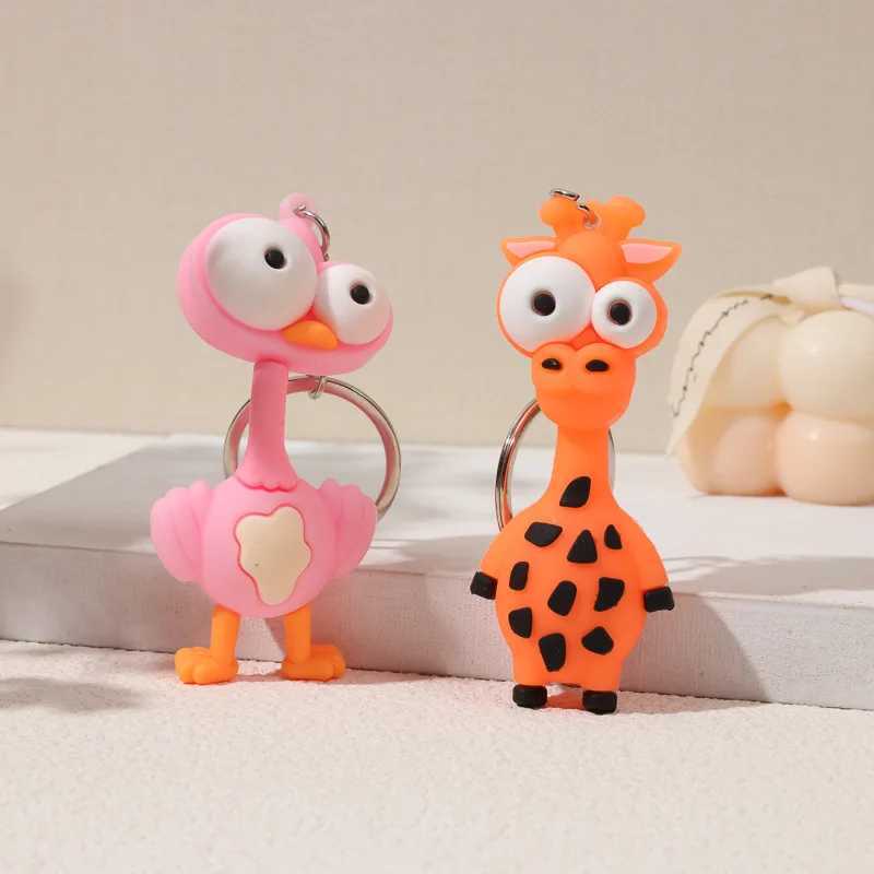 Cartoon animal keychain resin doll couple keychain mens and womens jewelry bag pendant childrens cute keychain wholesale W250411