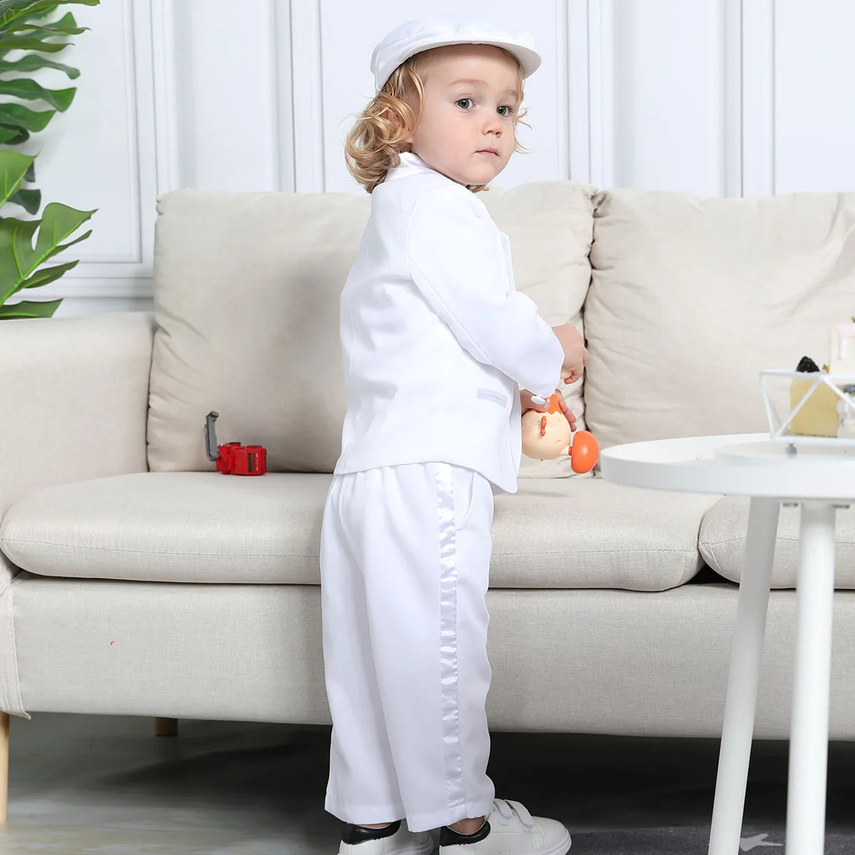 Baby Boy Baptism Outfit Infant White Christening Suit with Hat Toddler Wedding Birthday Party Clothing Long Sleeved Tuxedo 5PCS 250410