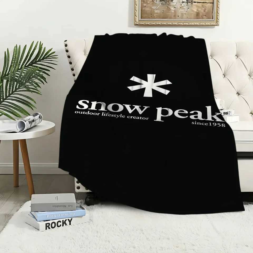 Soft Plush Snow Peak Throw Blanket for Living Room Bedroom Travel Kids Gifts Warm and Stylish Home Decor C251111