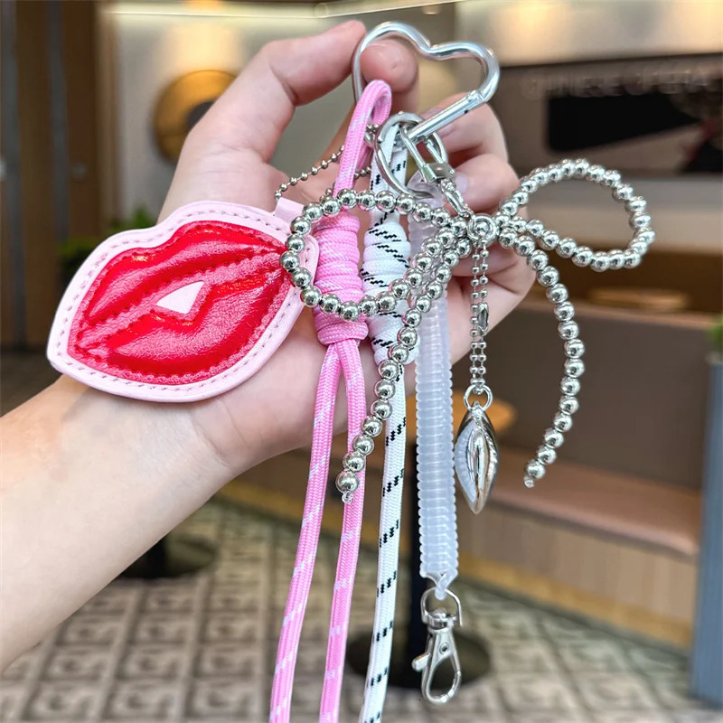 Handmade Camellia Flowers Personalized Heart Keychain Creative Simple Diy Rope Pendant Tassels Trendy Accessory Gifts 251110