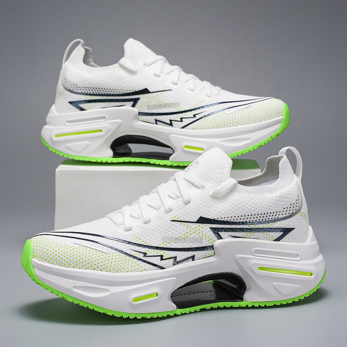 Free Shipping 2025 New Fashion Designer Sneakers Plus Size High elasticity shock absorption and anti-slip Marathon running shoes for Men and Women