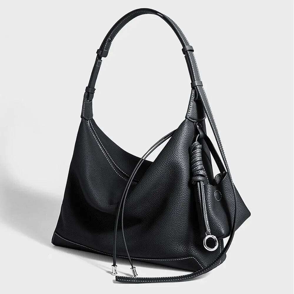 New Women's Luxury Designer Genuine Leather Shoulder Bag Women Large Capacity Crossbody Bags Cowhide Female Handbag 4527