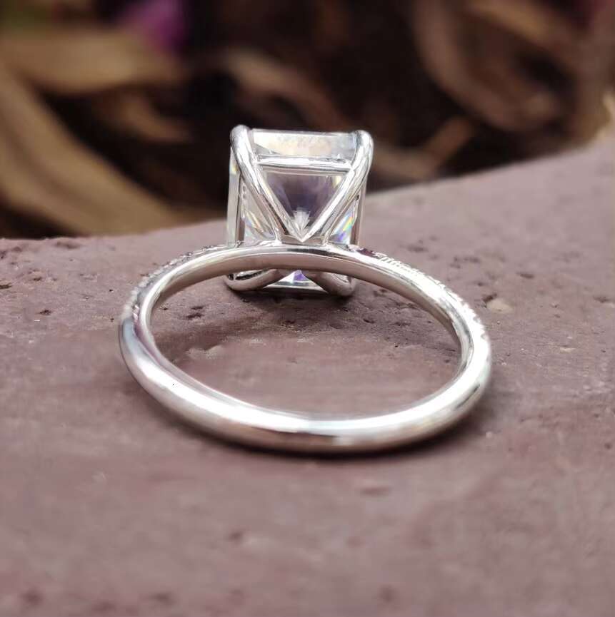 5.94 CT Radiant Cut Colorless Lab Diamond Engagement Ring Moissanite Jewelry Ring