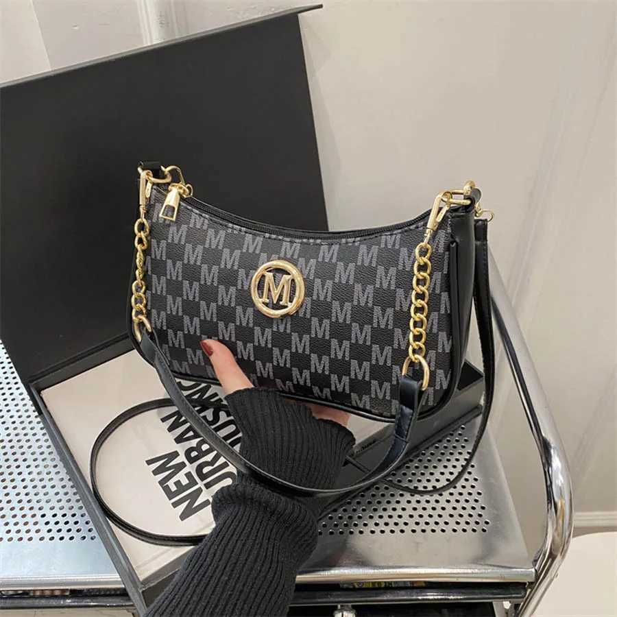 Stylish Womens Crossbody Bag Chic Black Checkered Design Lightweight Shoulder Bags For Woman Fashion Party Small BagT251110