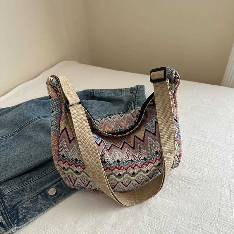 Ethnic style canvas crossbody bag womens large capacity shoulder bag all college students commuting dumpling bagT251110