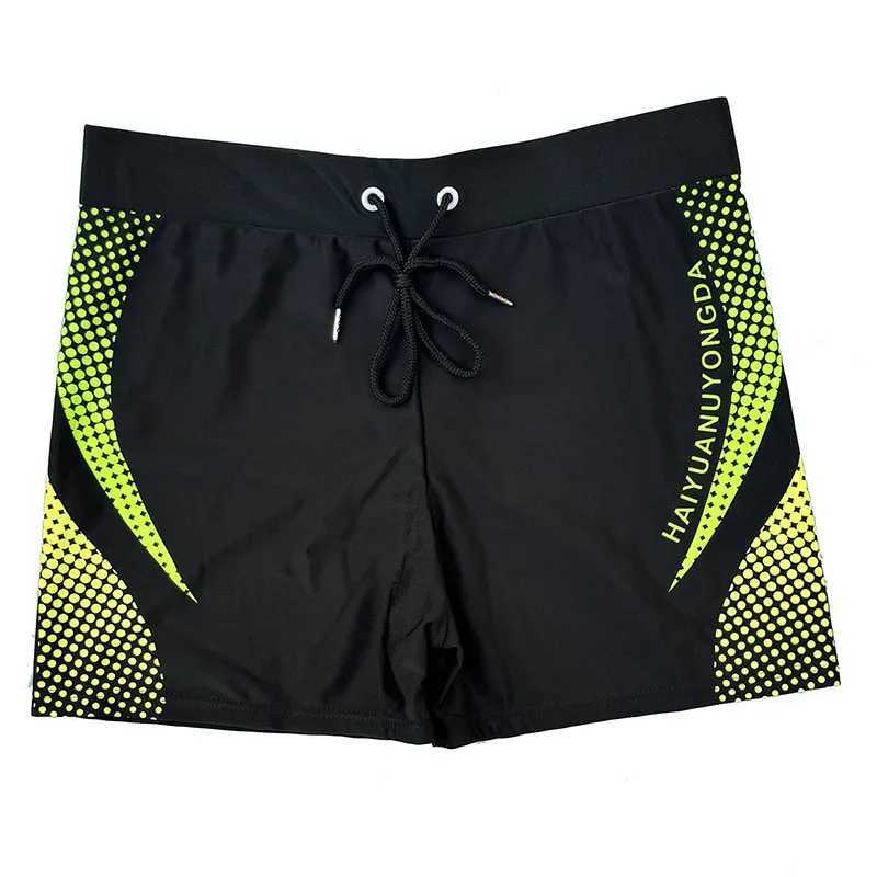 European size geometric shapes and letter printing mens swimming rods summer pull rods quick drying and stretching shortsW250410